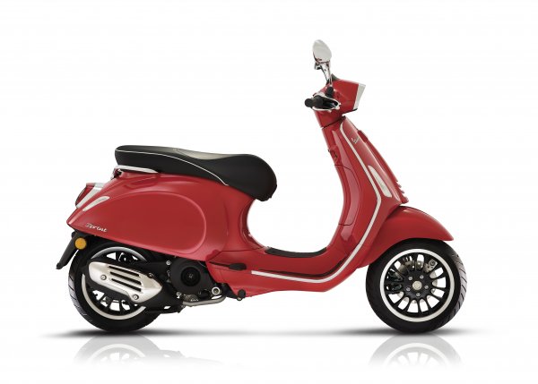 Vespa Sprint - Rosso Passione