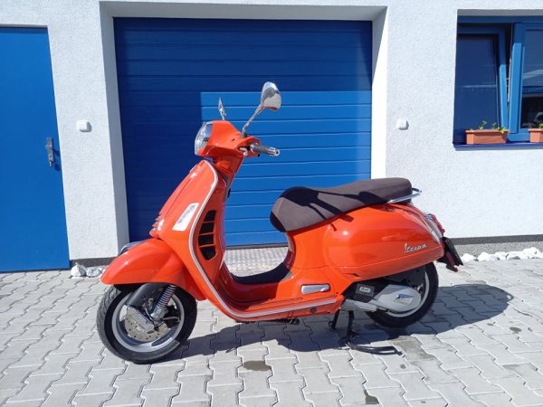 Vespa GTS SUPER 125 ie