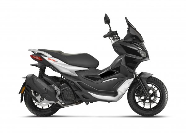 Aprilia SR GT 200 černá